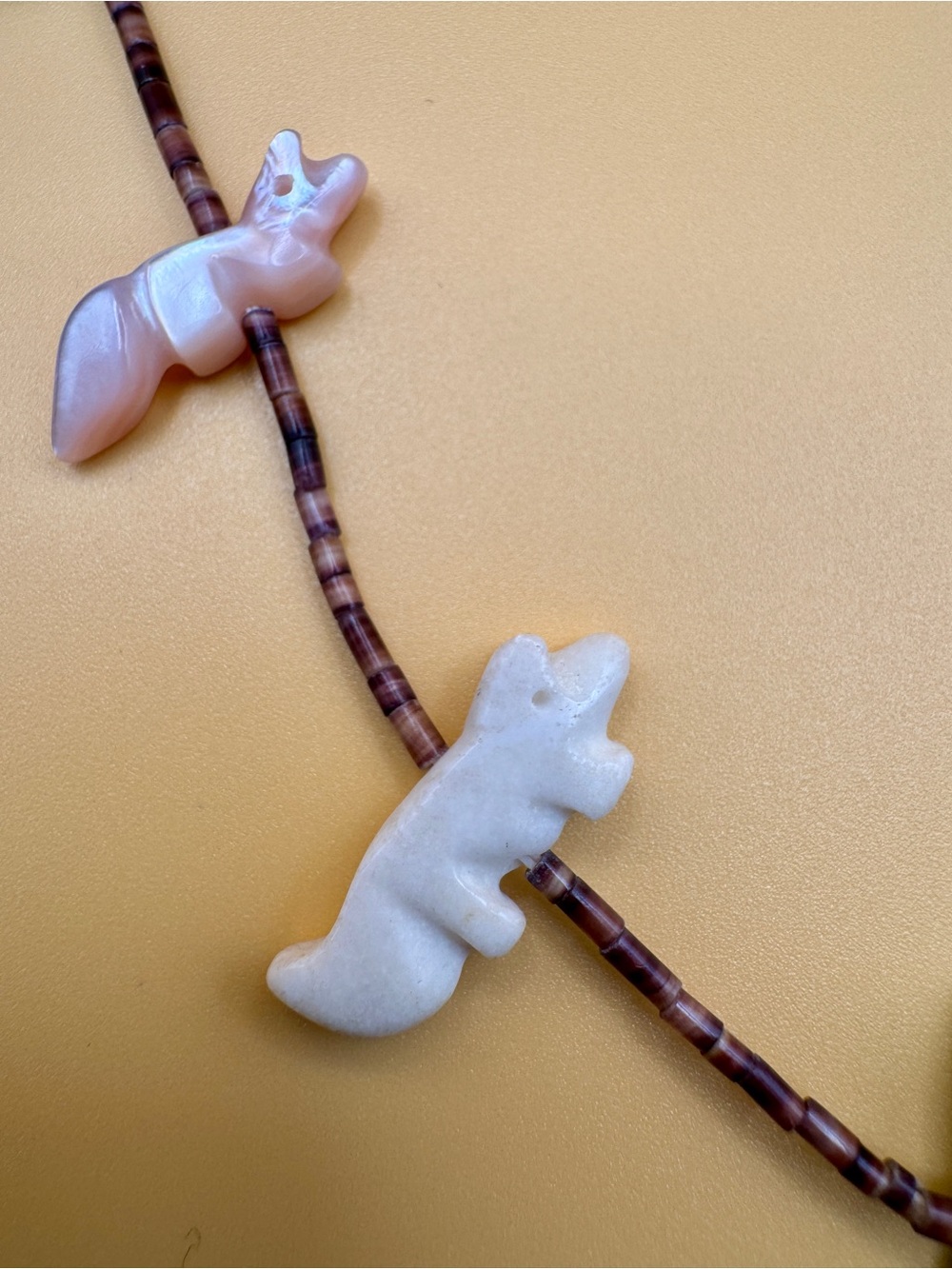 Vintage Authentic Southwestern Zuni Fetish Necklace – quiet luxury - Picture 9 of 16